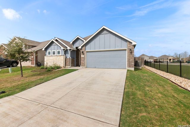10635 Rosalina Loop, Converse, TX 78109