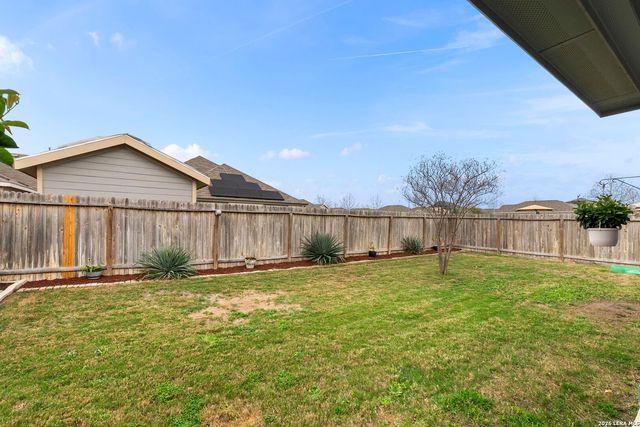 10635 Rosalina Loop, Converse, TX 78109