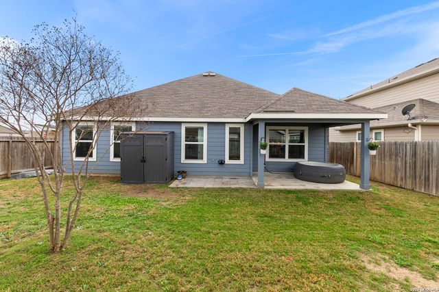 10635 Rosalina Loop, Converse, TX 78109