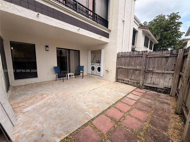 10875 NW 7th Street 1136, Miami, FL 33172