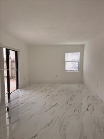 10875 NW 7th Street 1136, Miami, FL 33172