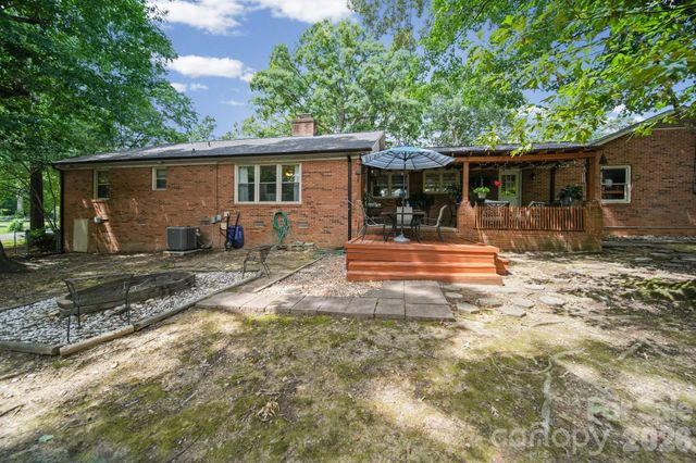 33610 Aaron Road, Albemarle, NC 28001