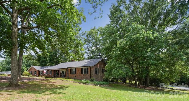 33610 Aaron Road, Albemarle, NC 28001
