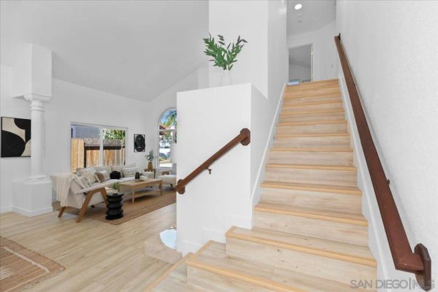 1789 Avenida Segovia, Oceanside, CA 92056