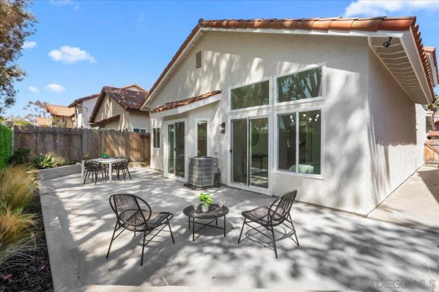 1789 Avenida Segovia, Oceanside, CA 92056