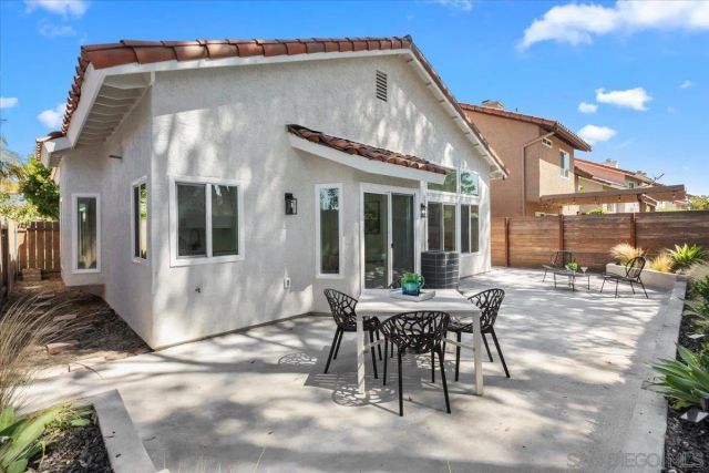 1789 Avenida Segovia, Oceanside, CA 92056
