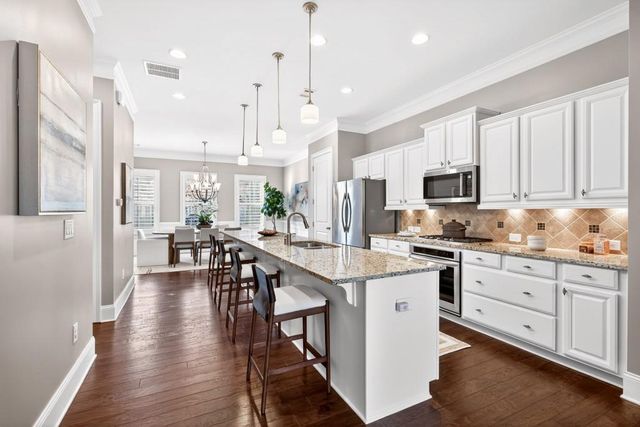 3634 Brookleigh NE Lane, Brookhaven, GA 30319