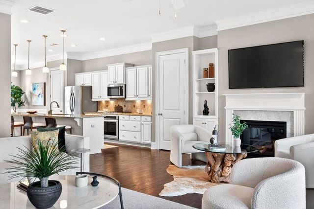 3634 Brookleigh NE Lane, Brookhaven, GA 30319