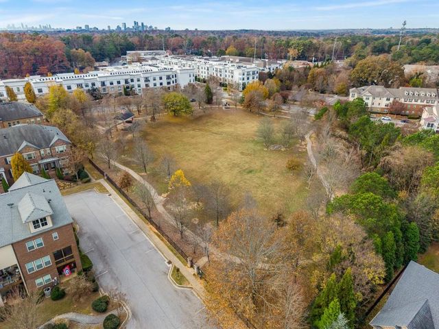 3634 Brookleigh NE Lane, Brookhaven, GA 30319