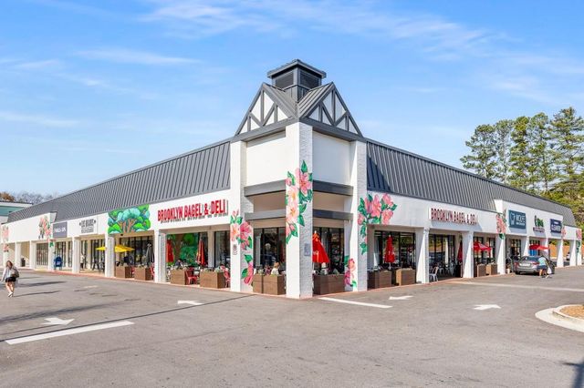 3634 Brookleigh NE Lane, Brookhaven, GA 30319