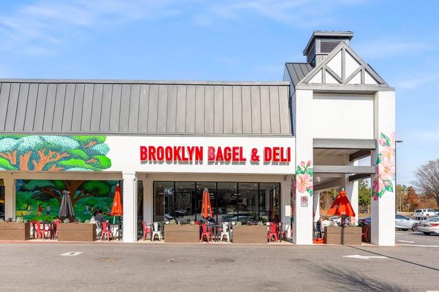 3634 Brookleigh NE Lane, Brookhaven, GA 30319