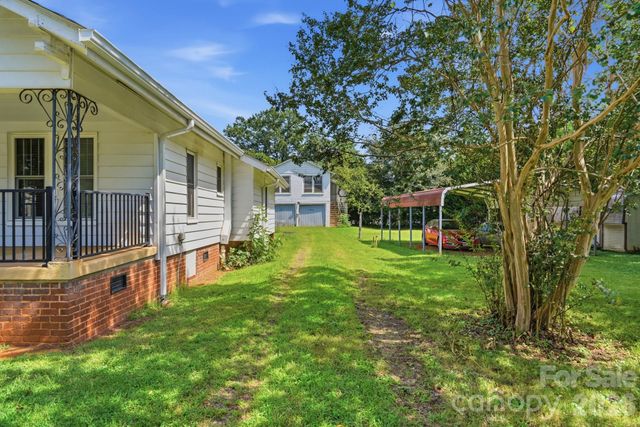 132 North Avenue, Troutman, NC 28166