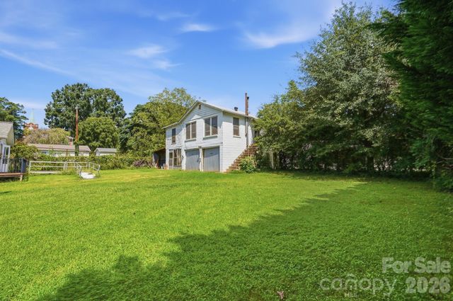 132 North Avenue, Troutman, NC 28166