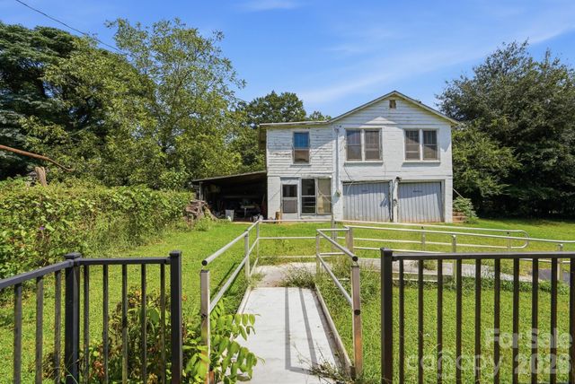 132 North Avenue, Troutman, NC 28166