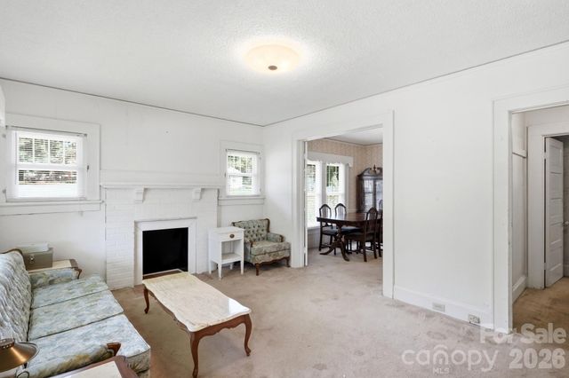 132 North Avenue, Troutman, NC 28166