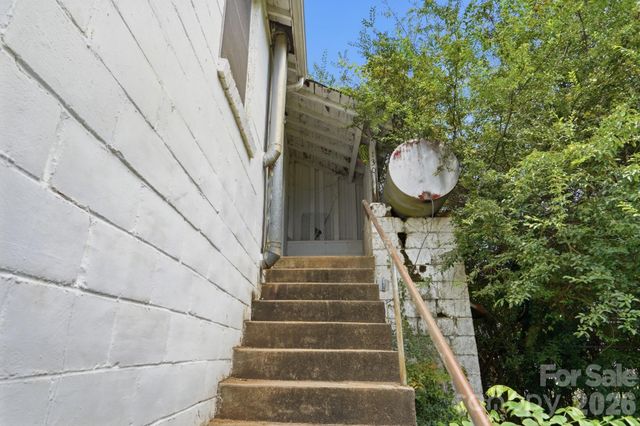 132 North Avenue, Troutman, NC 28166