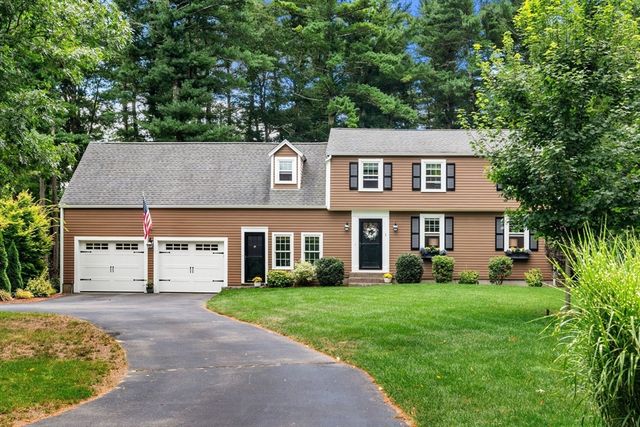 1 Valley Path, Marshfield, MA 02050