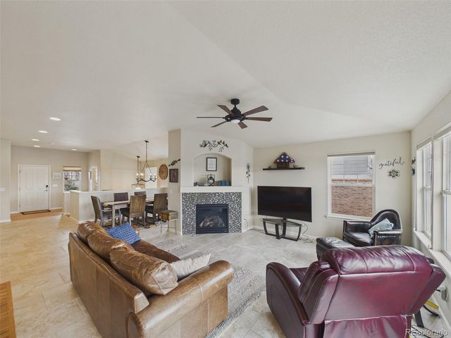 2805 S Jebel Way, Aurora, CO 80013