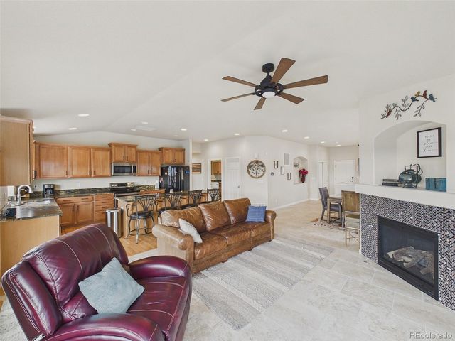 2805 S Jebel Way, Aurora, CO 80013