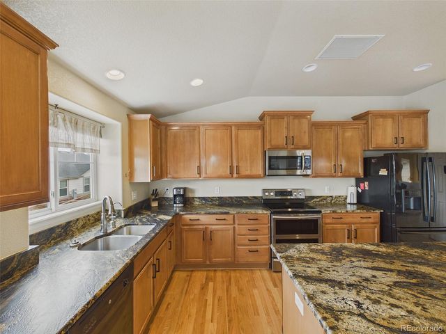 2805 S Jebel Way, Aurora, CO 80013