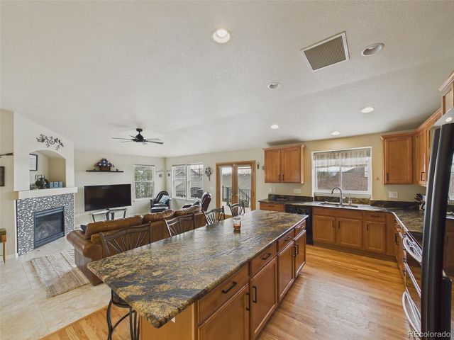 2805 S Jebel Way, Aurora, CO 80013