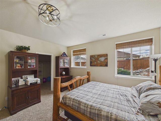 2805 S Jebel Way, Aurora, CO 80013