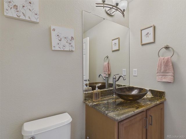 2805 S Jebel Way, Aurora, CO 80013