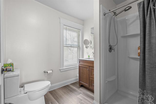 807 W Vine Street, Kalamazoo, MI 49008