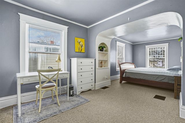 807 W Vine Street, Kalamazoo, MI 49008