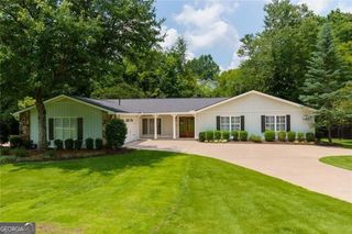 815 Fairfield Drive, Marietta, GA 30068