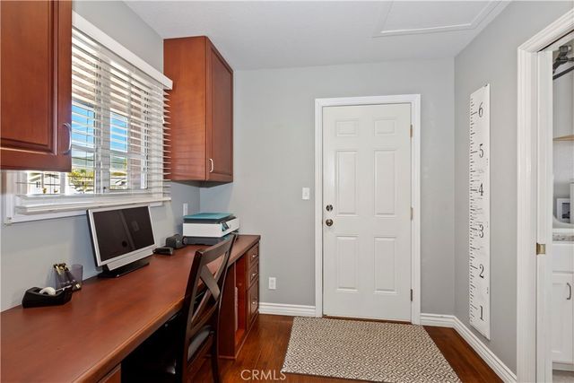 2060 10th, La Verne, CA 91750