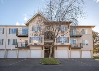 22855 E Country Vista Dr, Liberty Lake, WA 99019