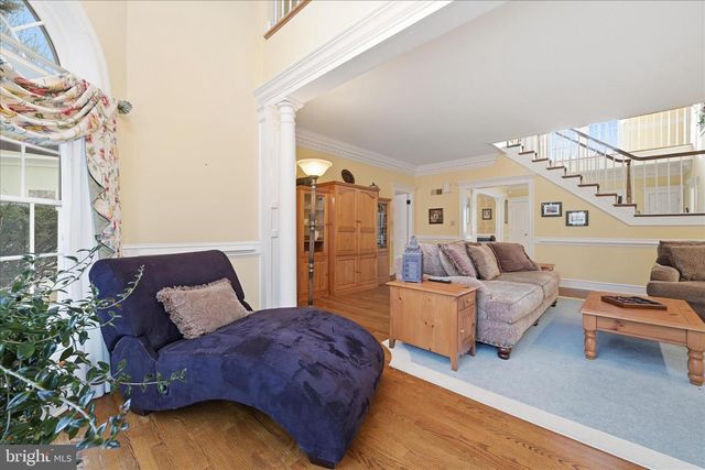 295 DOGWOOD DR, Elizabethtown, PA 17022