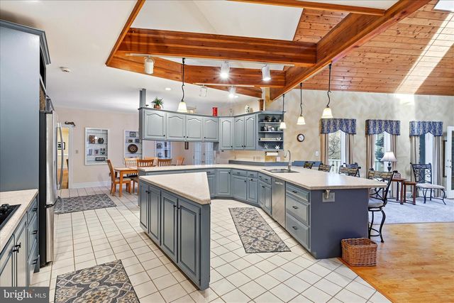 295 DOGWOOD DR, Elizabethtown, PA 17022