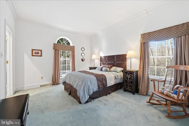 295 DOGWOOD DR, Elizabethtown, PA 17022