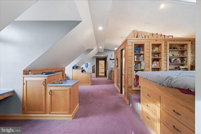 295 DOGWOOD DR, Elizabethtown, PA 17022