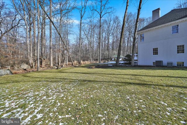 295 DOGWOOD DR, Elizabethtown, PA 17022