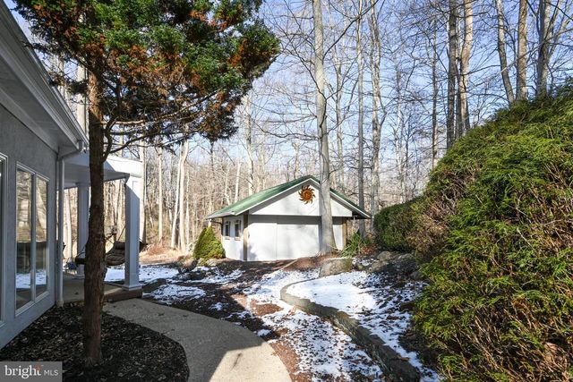 295 DOGWOOD DR, Elizabethtown, PA 17022