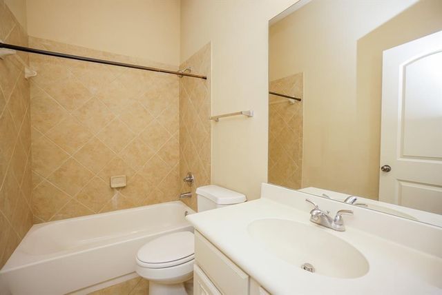 2910 Fair Chase Dr, Katy, TX 77494