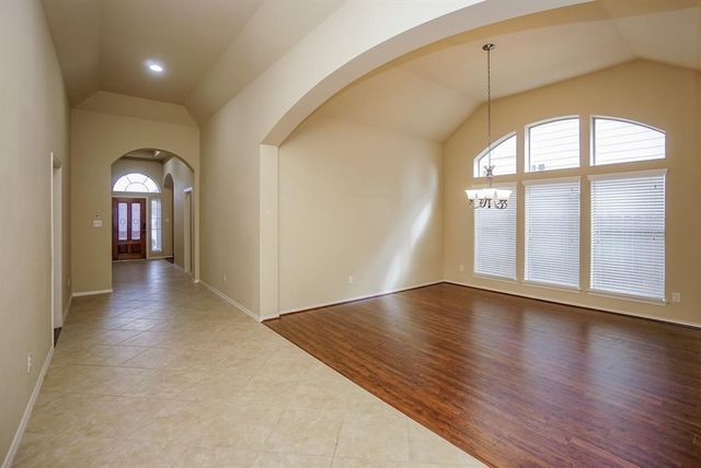 2910 Fair Chase Dr, Katy, TX 77494