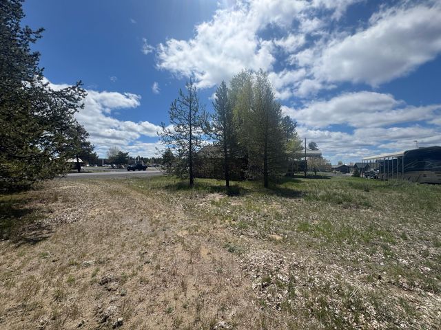 51443 Morson Street, La Pine, OR 97739