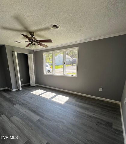 2021 Windsor Avenue, Bristol, TN 37620