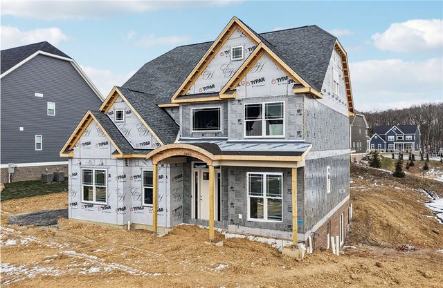 104 Amaryllis Ln, Marshall, PA 15005