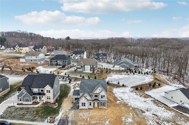 104 Amaryllis Ln, Marshall, PA 15005