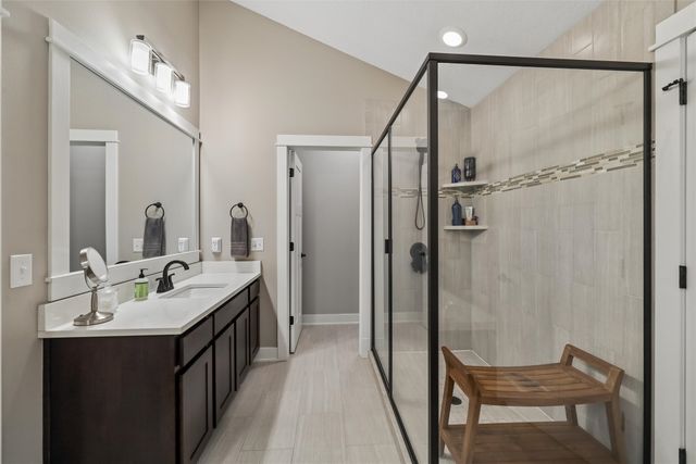 16858 Verona Hills Drive, Clive, IA 50325