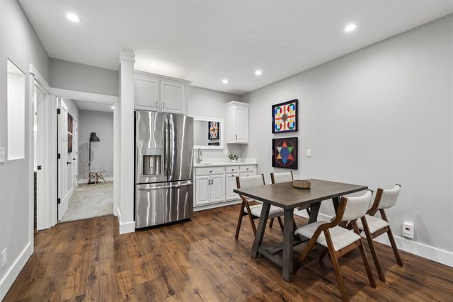 16858 Verona Hills Drive, Clive, IA 50325