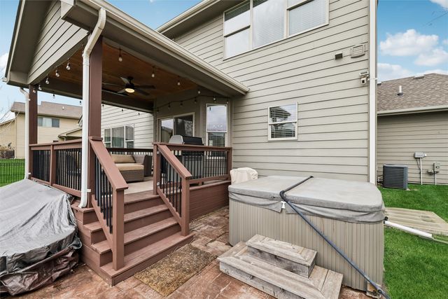 16858 Verona Hills Drive, Clive, IA 50325