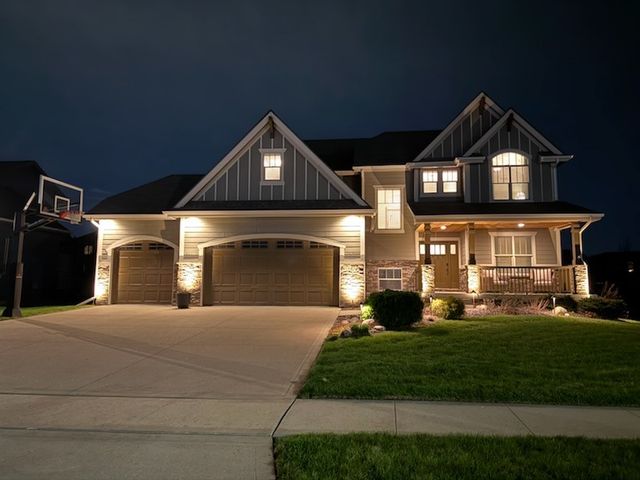 16858 Verona Hills Drive, Clive, IA 50325