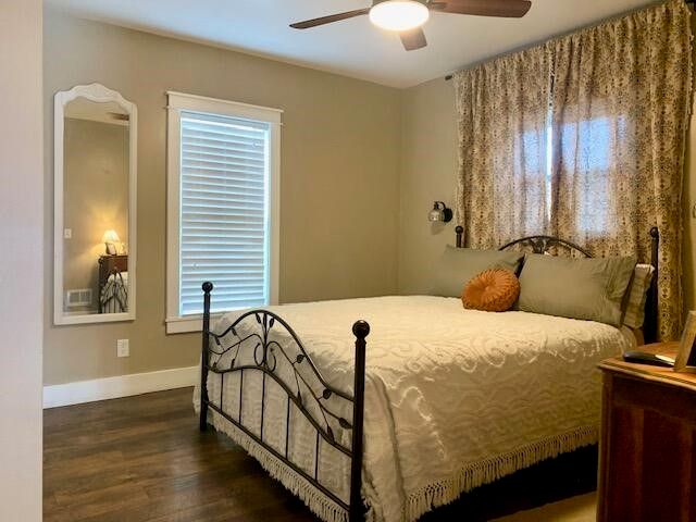 406 N Rowe Street, Ludington, MI 49431