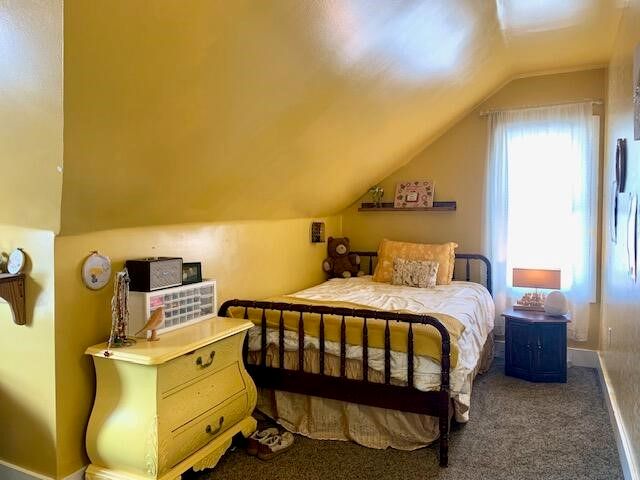 406 N Rowe Street, Ludington, MI 49431